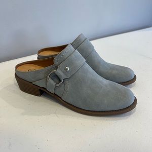 Hush puppies loafers